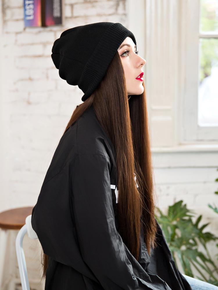 Wool Hat with Straight Hair Extension