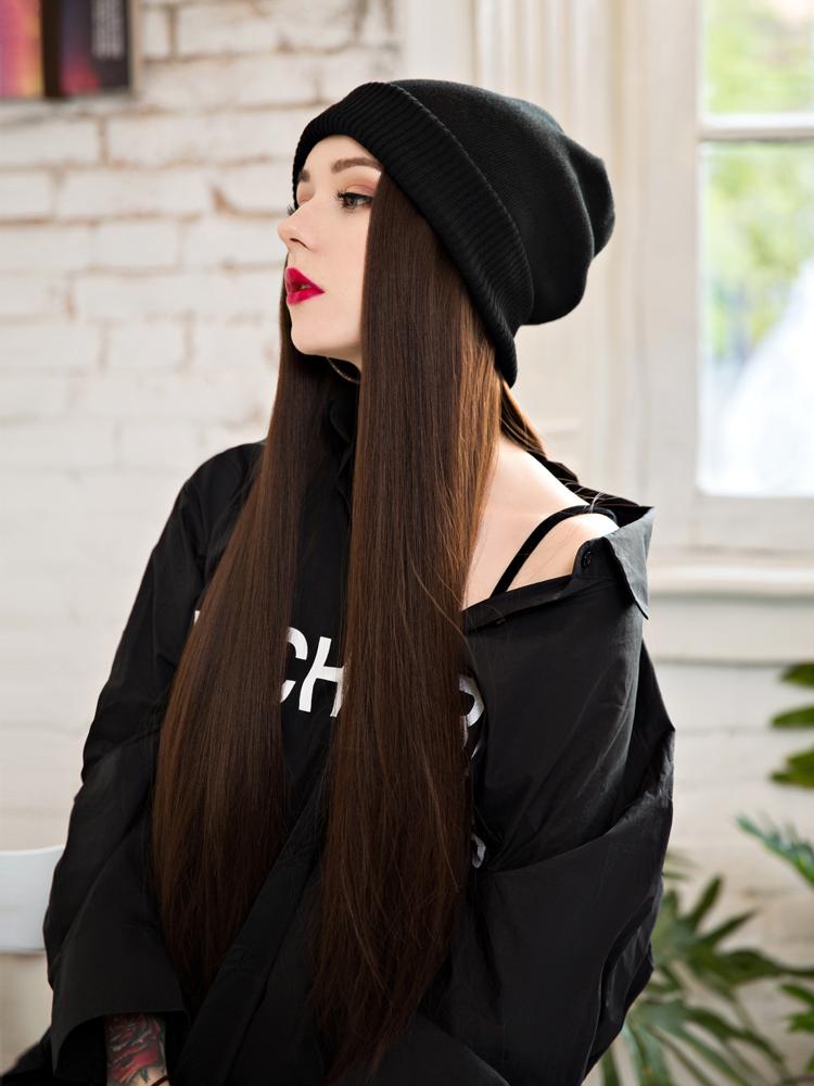Wool Hat with Straight Hair Extension